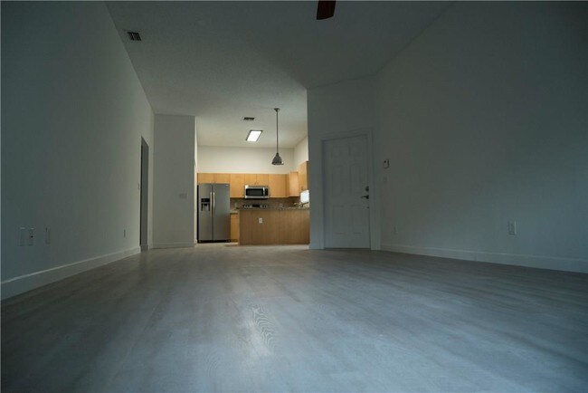 Photo - 16223 Emerald Cove Rd