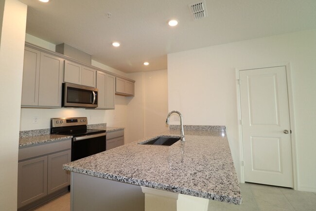 Photo - 3/2.5/1 Town Home with community pool!