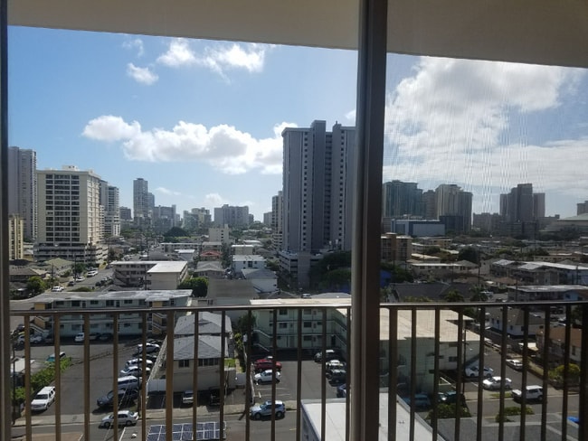 Photo - 2121 Algaroba St Unit 905
