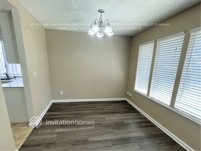 Photo - 2906 Erin Dr