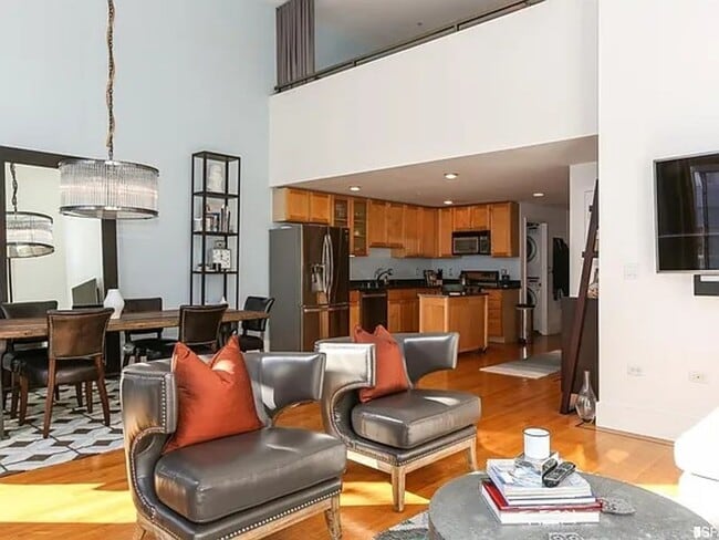 Photo - Soma 1x1.5 oversized loft with parking and laundry