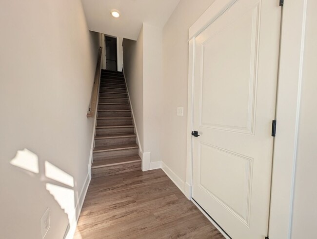 Photo - Brand New, Never Lived in!