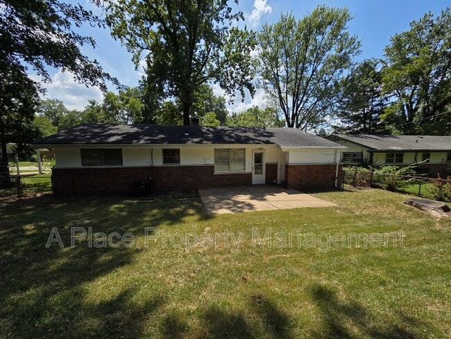 Photo - 2321 Noll Dr