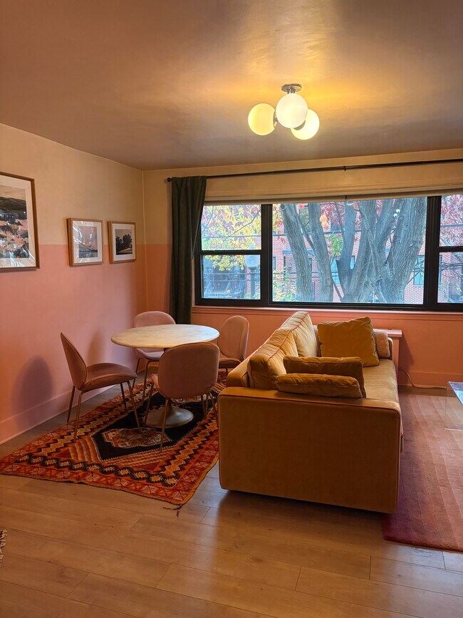 Photo - 604 Longfellow St NW Unit 305