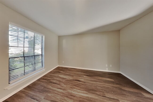 Photo - 15803 Maple Manor Dr