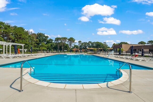 Renaissance Villas 55+