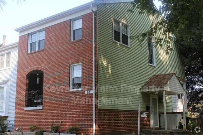 Building Photo - 201 Castleton Terrace Rental