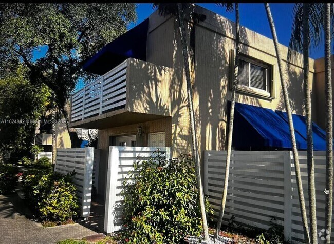 Building Photo - 14374 SW 96th Ln Rental