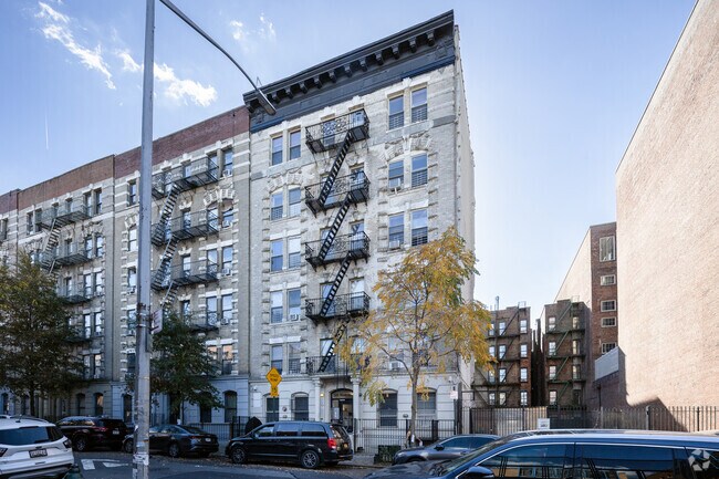 Photo - 518 W 146th St