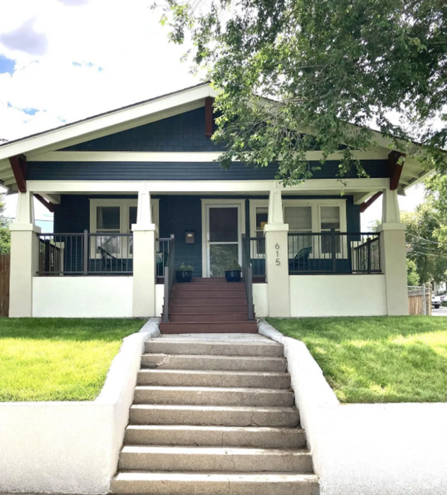 Building Photo - Central Casper Rental