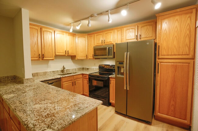 Photo - 3120 Corona Trl Unit 102