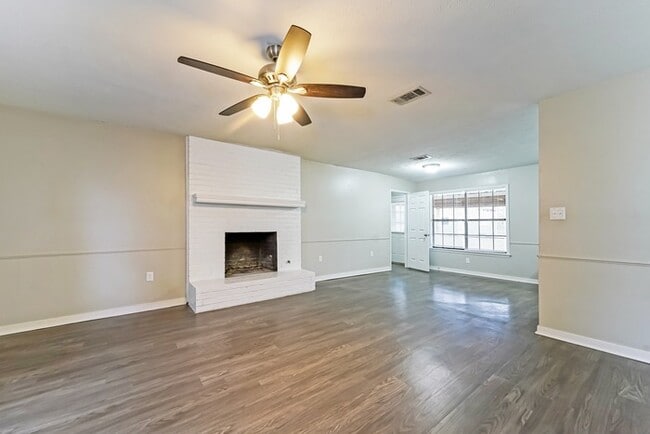 Photo - 154 Plum Tree Rd