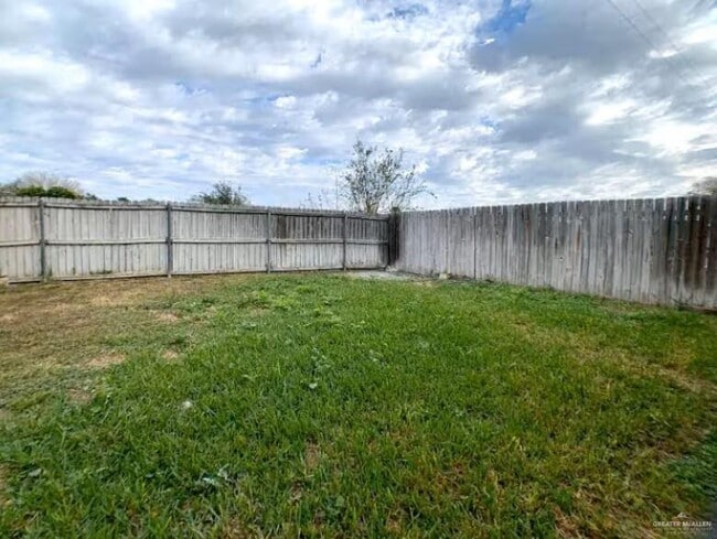 Photo - 10 Nassau St
