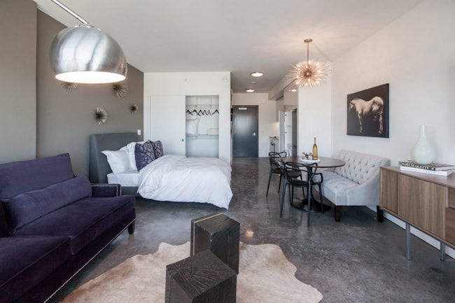 Photo - 101 E Roosevelt Rd