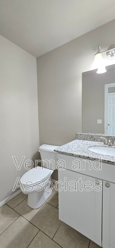 Photo - 5007 SW Fieldstone Blvd Unit 1