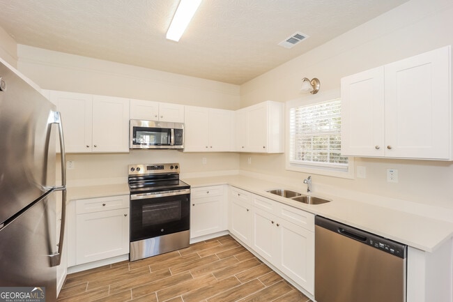 Photo - 50 Autumn Ct