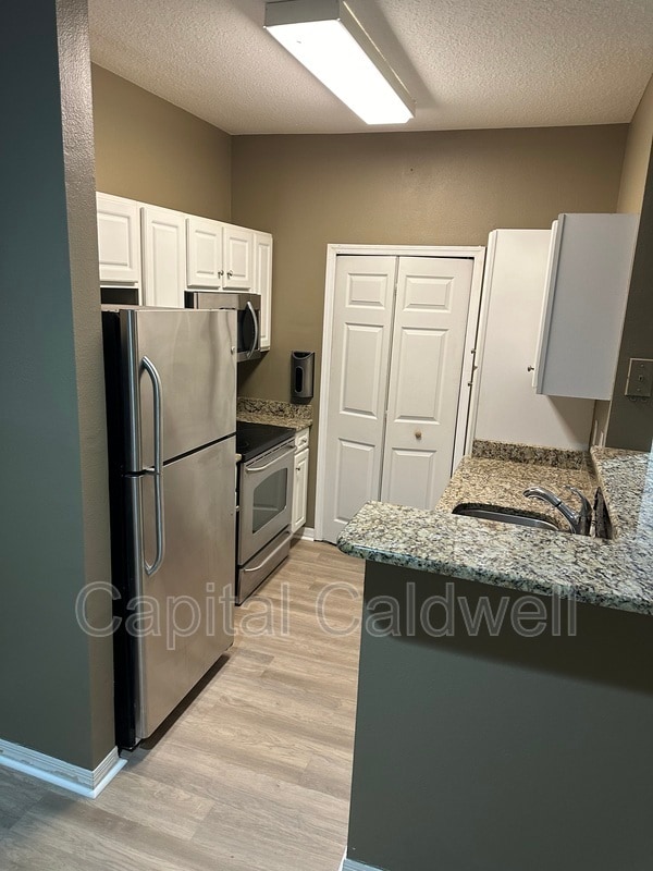 Photo - 1910 E Palm Ave Unit 2)8111