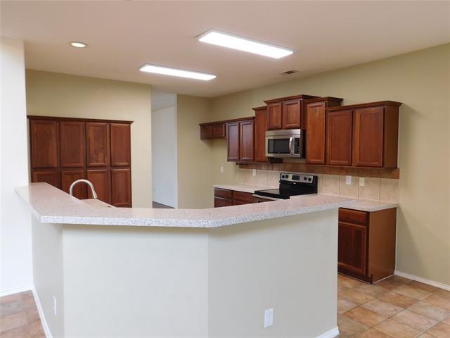 Photo - 620 Dyann Dr