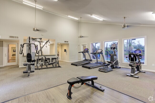 Fitness Center - Bend at Oak Forest Apartments