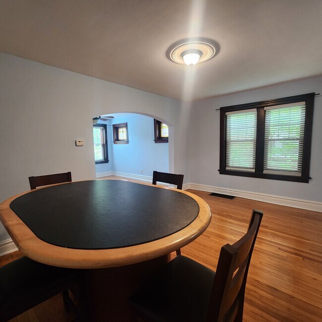 Photo - 3974 Bowen St Unidad Bowen