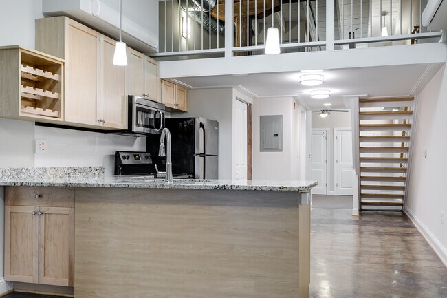 1710 Lofts