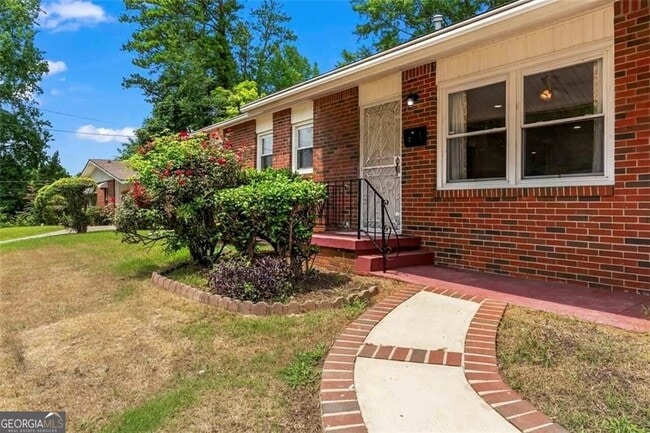 Photo - 3769 Amber Rd NW