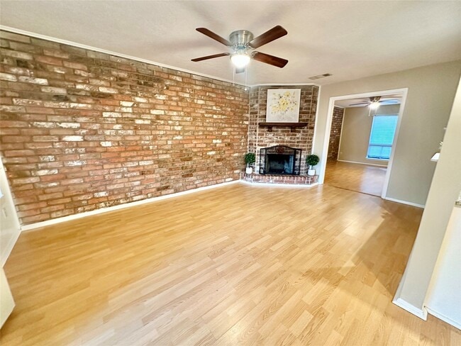 Building Photo - 3758 Laura Leigh Dr