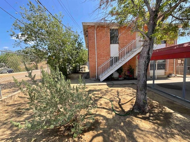 Building Photo - 2719 Maryland Ave Unit B Rental