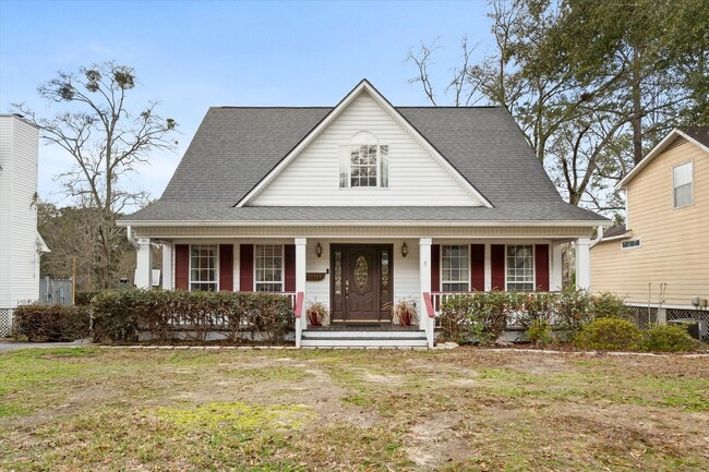 Charming Creole-Style Home for Rent - Charming Creole-Style Home for Rent