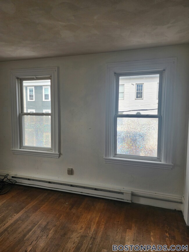 Photo - 49 Everett St