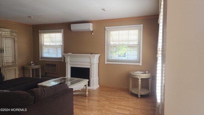 Photo - 39C Stonybrook Rd House