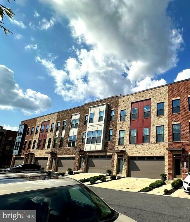 Photo - 4726 Towne Park Rd