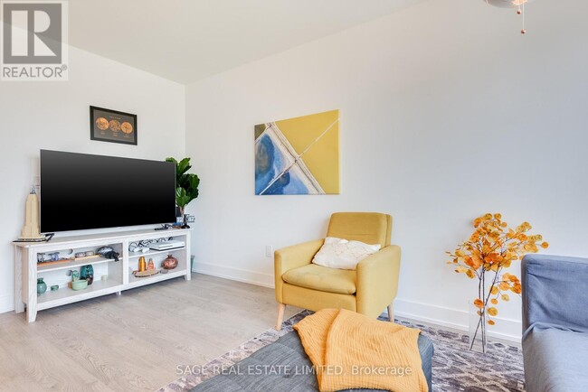 Photo - 5 Mabelle Ave Unité 834