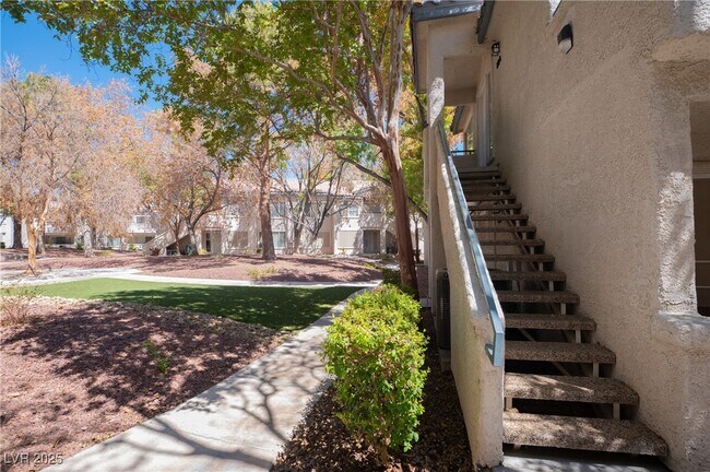 Photo - 3054 Tarpon Dr Unit 204