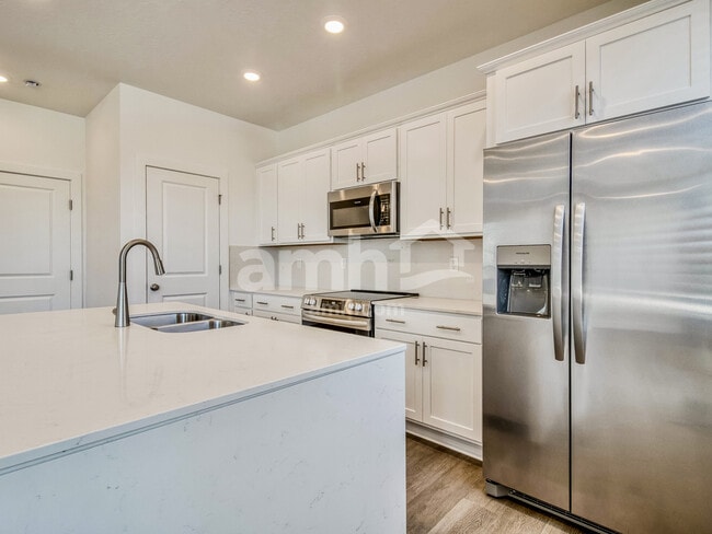 Photo - 7703 Castleton Ln