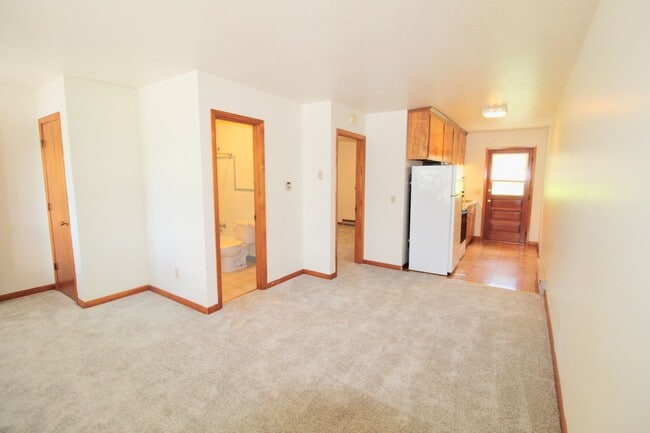 Photo - 1 bedroom apartment for rent!