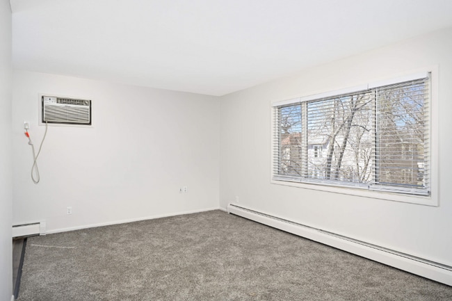 Photo - 3625 Aldrich Ave S Unidad 201