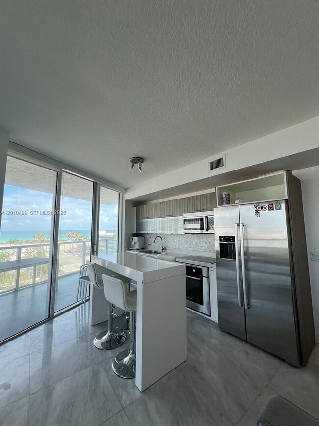 Photo - 6700 Indian Creek Dr Unit 701