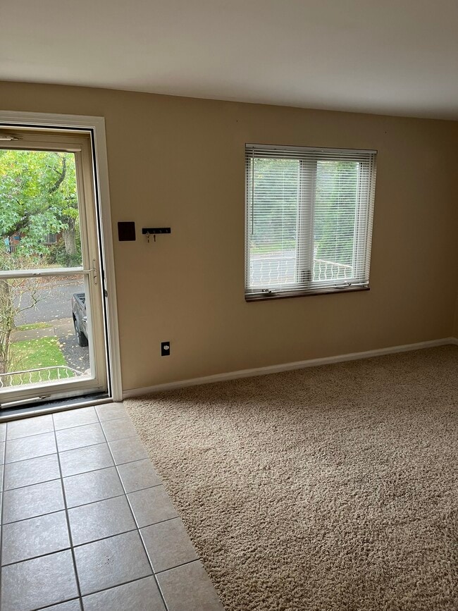 Photo - 709 Vallevista Ave