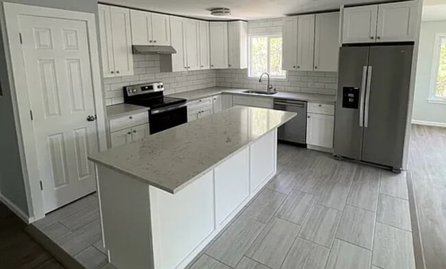 Photo - 74 Western Ave Unit 74 western ave. #2