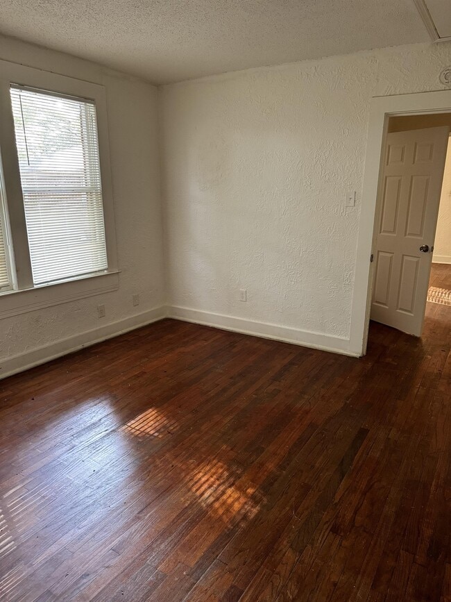 Photo - 1379 Ferguson Rd Unit 1