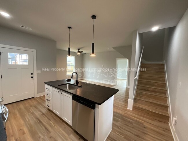 Photo - 1042 S Laramie Hts