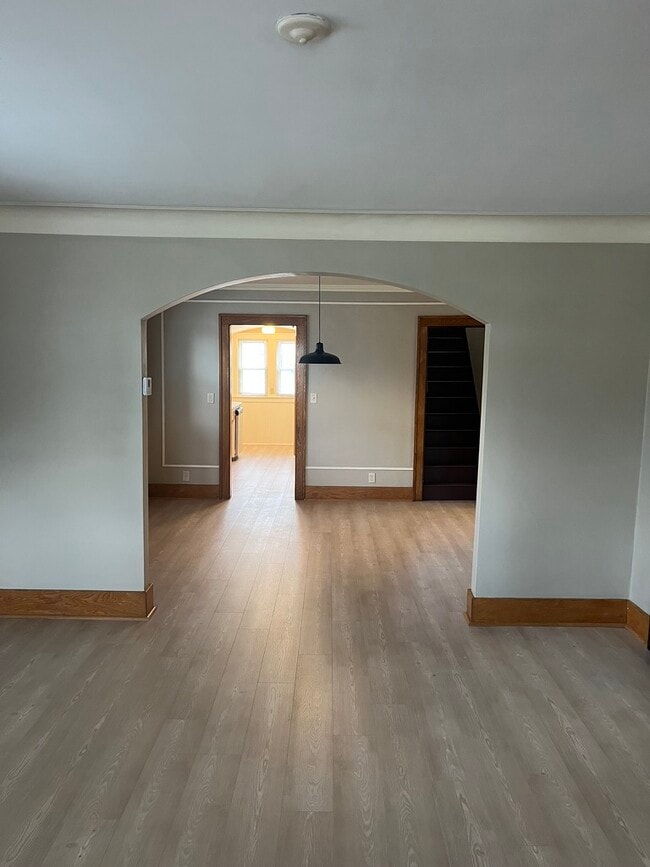 Photo - 1031 Veto St NW