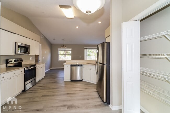 Photo - 603 Parsons Reserve Ct