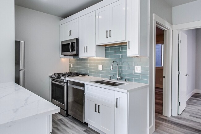 Photo - 3411 Adeline St