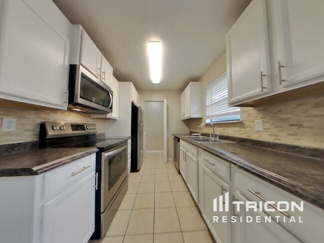 Photo - 902 Shiloh Ridge Run NW