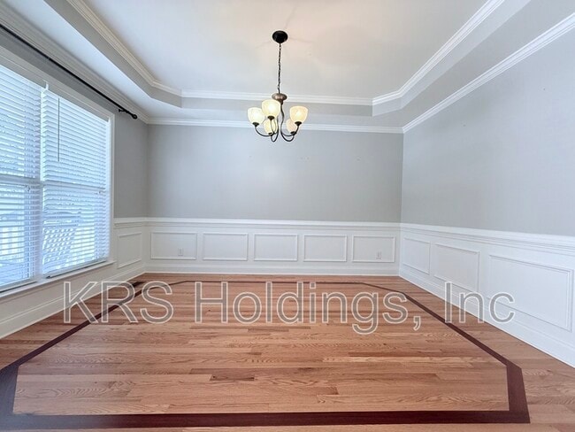 Photo - 5810 Spring Glen Lane