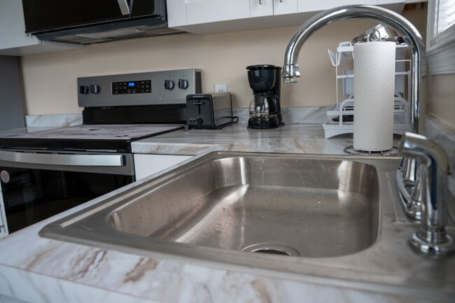 Photo - 1209 Brooke Rd