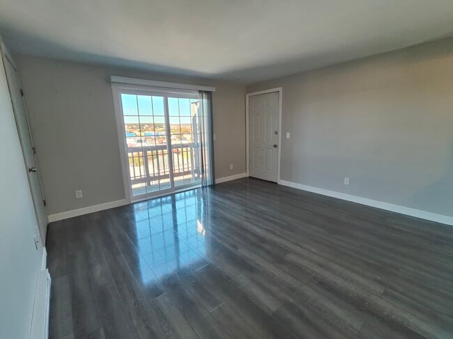 Photo - 172 Perry Ave Unidad 3