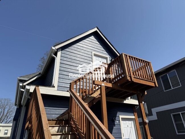 Photo - 616 S G St